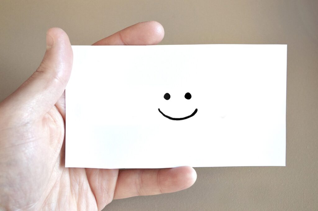 smiley, map, hand-3692494.jpg